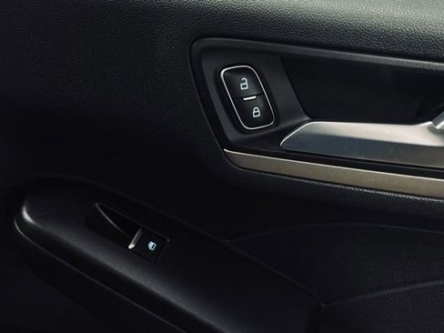 Used 2022 Ford Escape SEL image 16