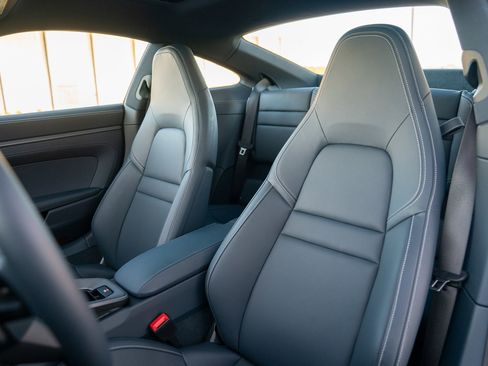 Certified 2024 Porsche 911 Carrera 4S AWD/4WD image 5
