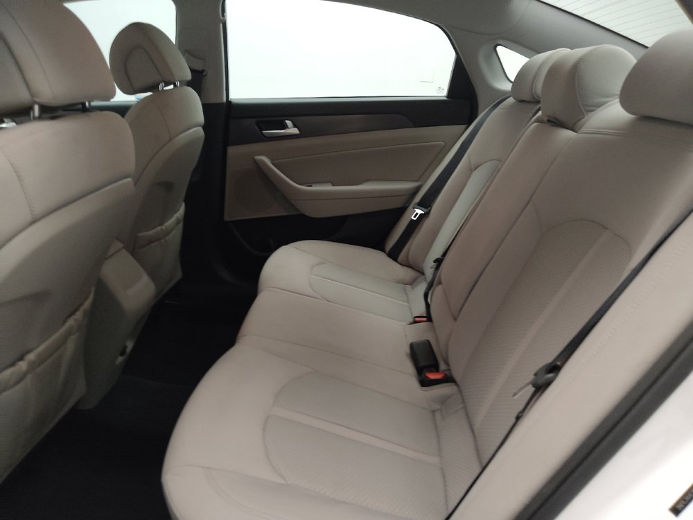 Used 2015 Hyundai Sonata Sport FWD image 18