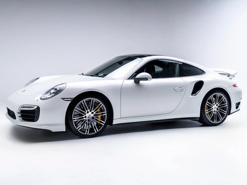 Used 2014 Porsche 911 Turbo S AWD/4WD image 5