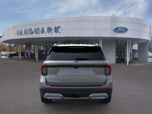 New 2026 Ford Explorer Platinum image 5