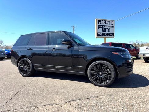 Used 2018 Land Rover Range Rover Supercharged image 3