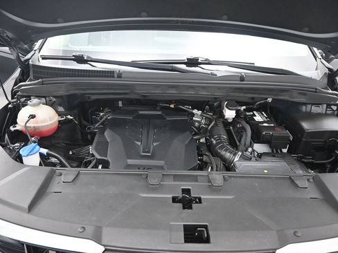 Used 2022 Kia Carnival LX FWD image 12