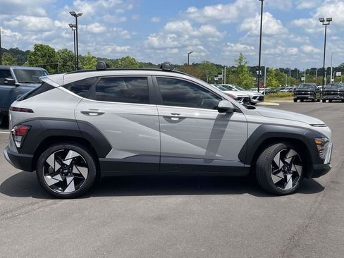 Certified 2025 Hyundai Kona Limited FWD image 2