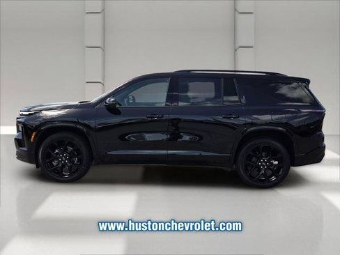 New 2026 Chevrolet Traverse RS FWD image 2