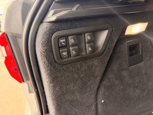 Used 2020 BMW X7 xDrive40i w/ Premium Package AWD/4WD image 26