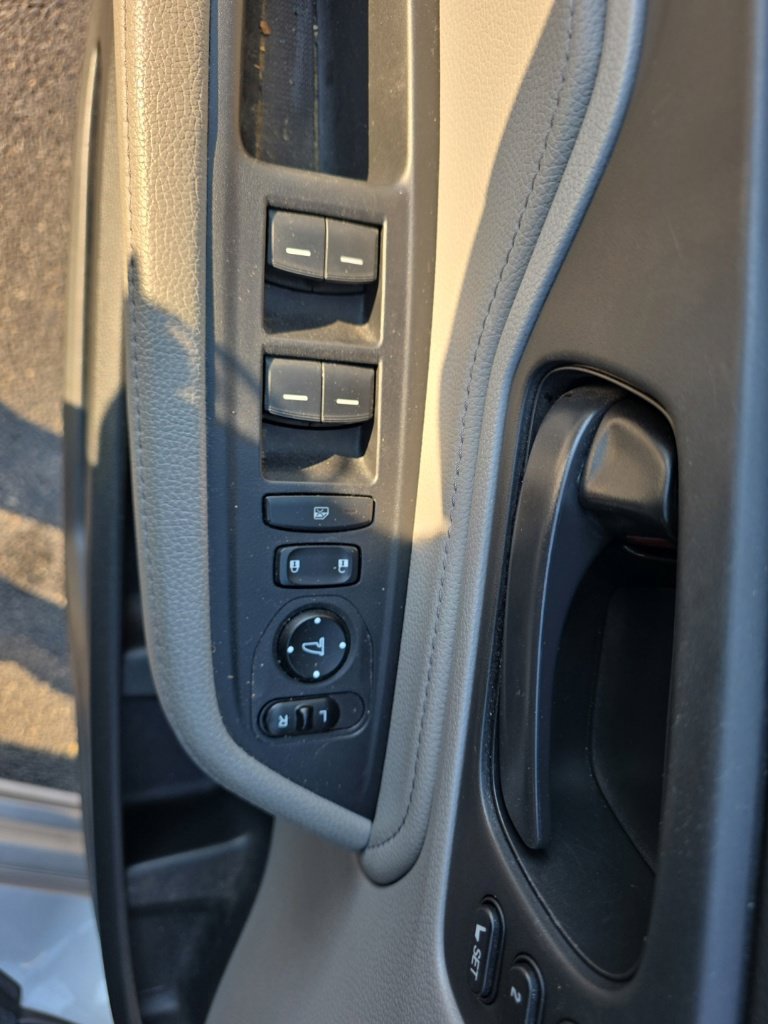 Used 2018 Honda Odyssey Touring image 14