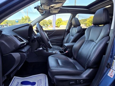 Used 2020 Subaru Forester Touring image 8