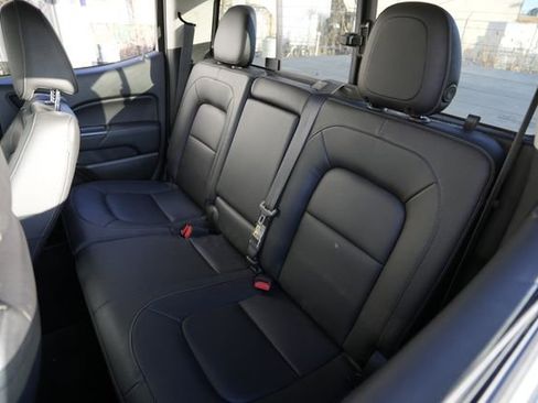 Used 2016 GMC Canyon SLT w/ Driver Alert Package AWD/4WD image 22