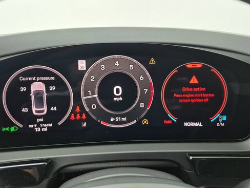 New 2026 Porsche Cayenne Coupe AWD/4WD image 11
