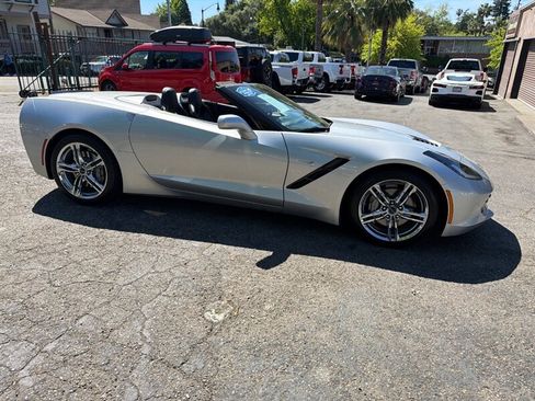 Used 2016 Chevrolet Corvette Stingray Convertible w/ 2LT Preferred Equipment Group RWD image 15