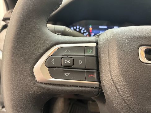 Used 2023 Jeep Compass Latitude w/ Sun and Sound Group AWD/4WD image 25