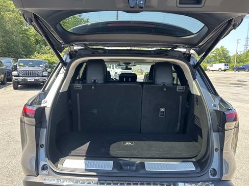 Used 2023 INFINITI QX60 Luxe w/ Cargo Package AWD/4WD image 11