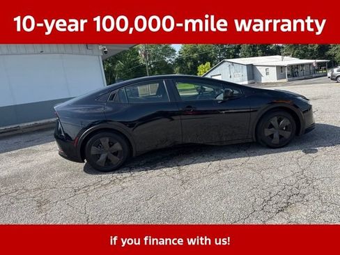 Used 2025 Toyota Prius LE FWD image 15