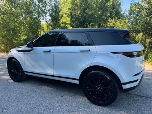 Used 2024 Land Rover Range Rover Evoque Dynamic SE AWD/4WD image 7