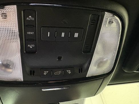 Used 2023 Dodge Durango GT AWD/4WD image 22