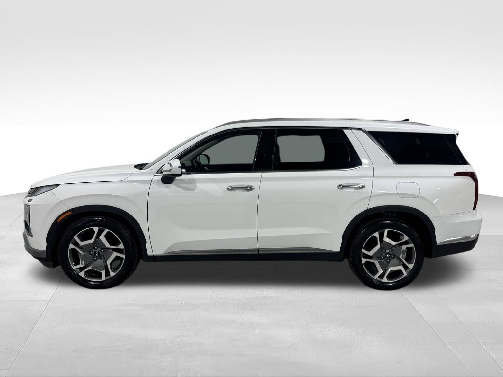 Used 2025 Hyundai Palisade Limited FWD image 14