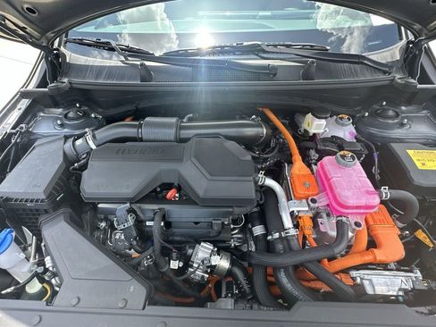 New 2025 Kia Sportage SX Prestige image 11