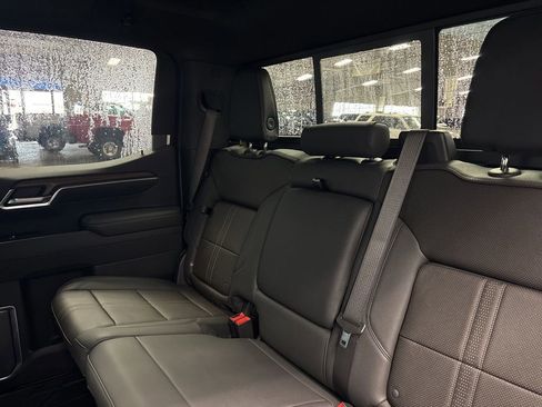 New 2026 Chevrolet Silverado 1500 High Country AWD/4WD image 20