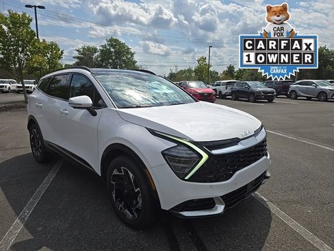 Certified 2025 Kia Sportage SX AWD/4WD image 1
