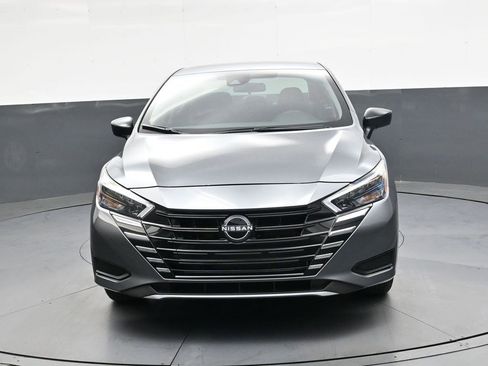 Used 2025 Nissan Versa S w/ Trunk Package image 9