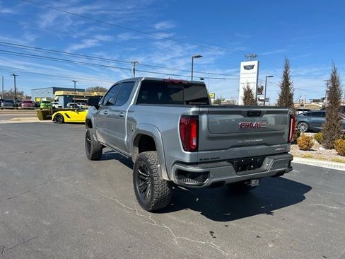 Used 2025 GMC Sierra 1500 AT4 w/ AT4 Premium Package image 8