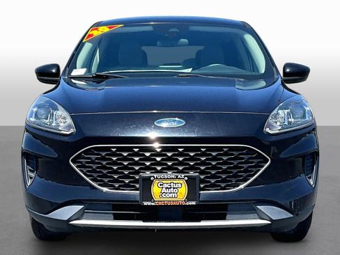 Used 2020 Ford Escape SE FWD image 3