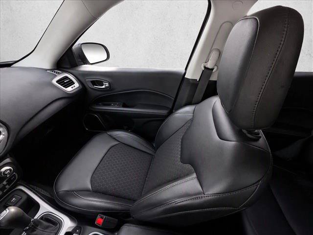 Used 2021 Jeep Compass Latitude FWD image 19