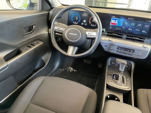 Used 2025 Hyundai Kona SEL image 35