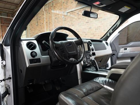 Used 2013 Ford F150 Raptor w/ Luxury Equipment Group image 40