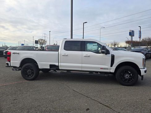New 2025 Ford F350 Lariat w/ Lariat Ultimate Package image 4