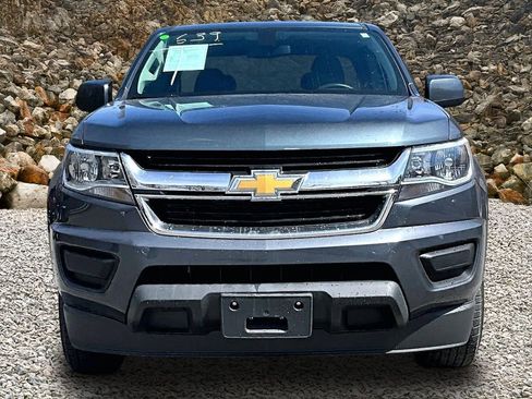 Used 2015 Chevrolet Colorado W/T w/ WT Convenience Package RWD image 3