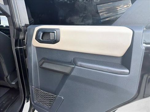 Used 2024 Ford Bronco Wildtrak AWD/4WD image 25