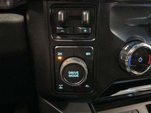 New 2026 Ford F250 Lariat w/ Black Appearance Package AWD/4WD image 27