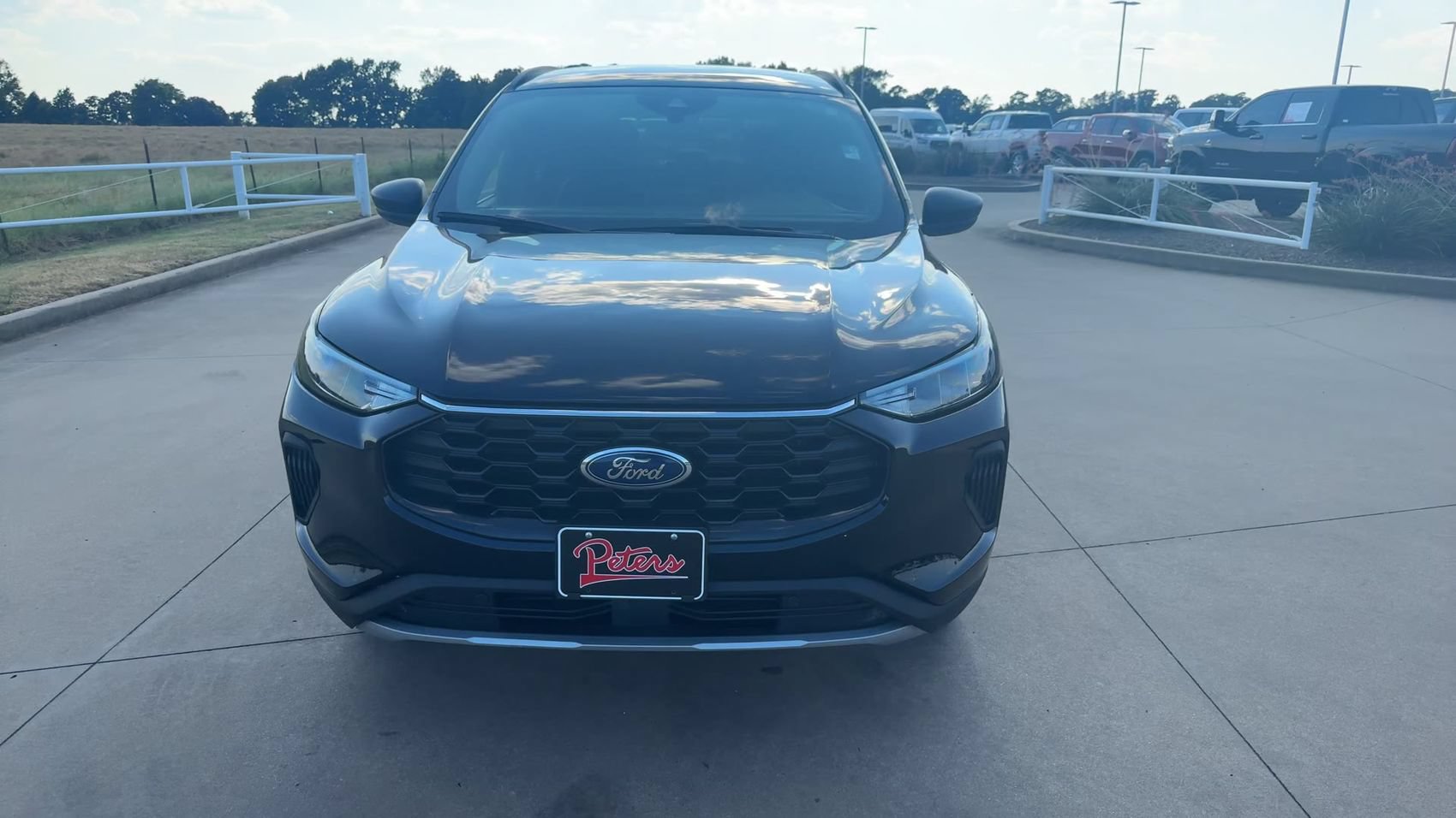 Used 2025 Ford Escape ST-Line AWD/4WD image 4