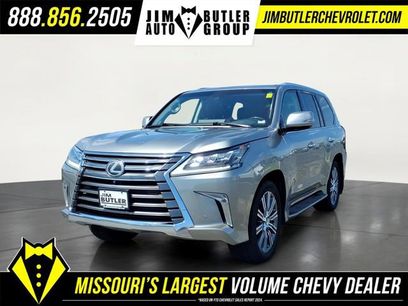 Used 2017 Lexus LX 570 4WD w/ Luxury Package