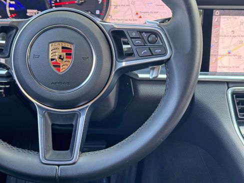 Used 2019 Porsche Panamera RWD image 21