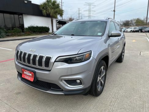 Used 2019 Jeep Cherokee Limited AWD/4WD image 1