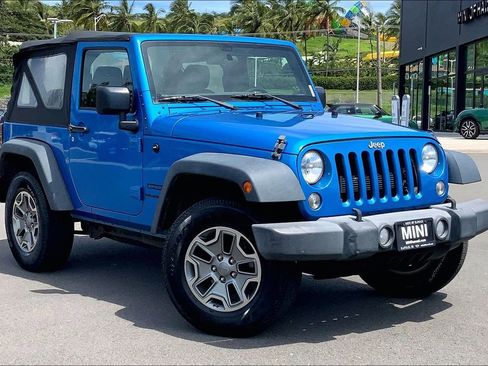 Used 2015 Jeep Wrangler Sport w/ Connectivity Group image 30