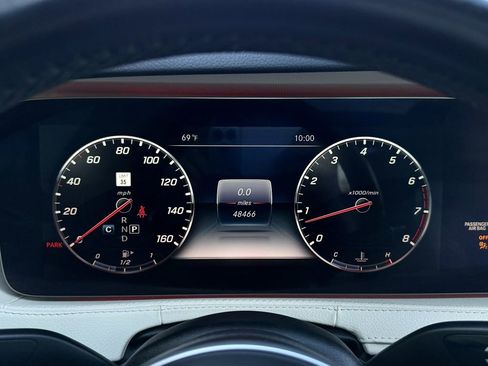 Used 2018 Mercedes-Benz S 560 Sedan image 32
