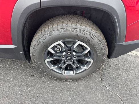 New 2026 Chevrolet Equinox ACTIV FWD image 21