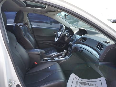 Used 2020 Acura ILX FWD image 9