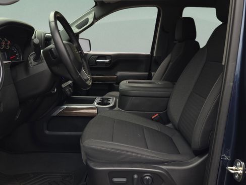 Used 2021 Chevrolet Silverado 1500 LT Trail Boss image 10