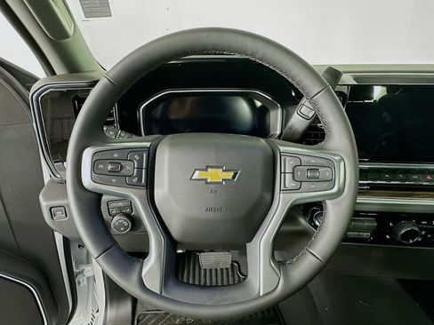 New 2026 Chevrolet Silverado 1500 LT image 13