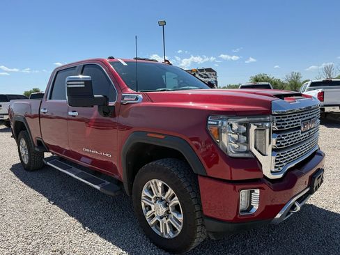 Used 2020 GMC Sierra 2500 Denali w/ Denali Ultimate Package AWD/4WD image 2