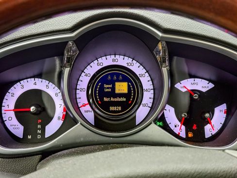 Used 2011 Cadillac SRX Luxury image 6