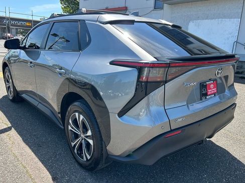Certified 2025 Toyota bZ4X AWD w/ Weather Package image 7