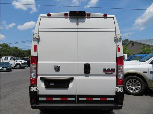 Used 2020 RAM ProMaster 3500 w/ Interior Convenience Group image 17