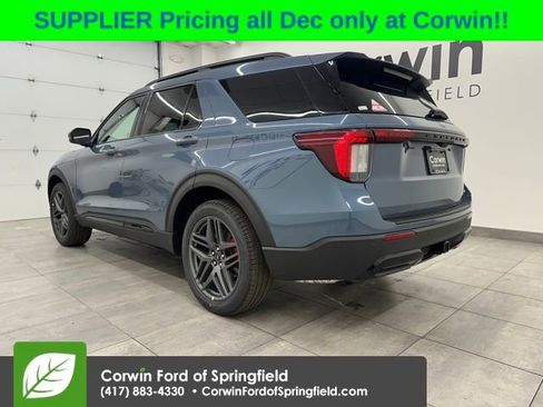 New 2026 Ford Explorer ST-Line w/ ST-Line Street Pack image 3