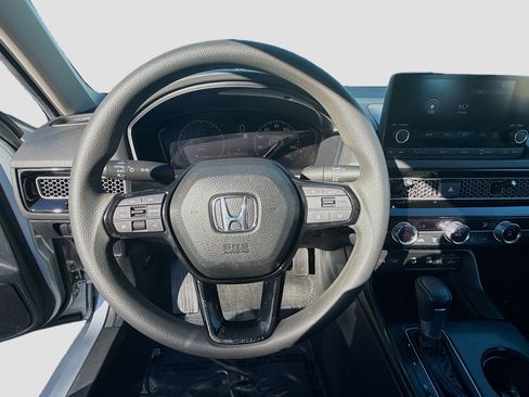 Used 2025 Honda Civic LX image 10